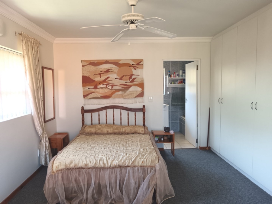 3 Bedroom Property for Sale in Dolphin Creek Golf Estate Western Cape